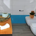 Brezza Di Mare לינה וארוחת בוקר 3*