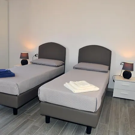 Brezza Di Mare 3*