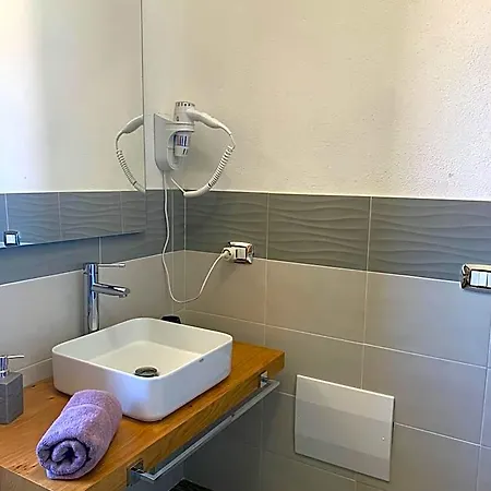 Bed & Breakfast Brezza Di Mare 3*